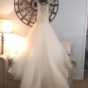 ⚡️Flash Sale‼️Sophia Tolli wedding dress